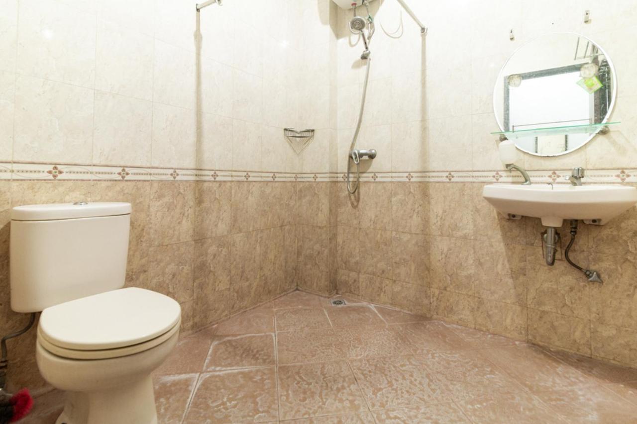 Reddoorz Near Bahu Mall Manado Malalayang Εξωτερικό φωτογραφία